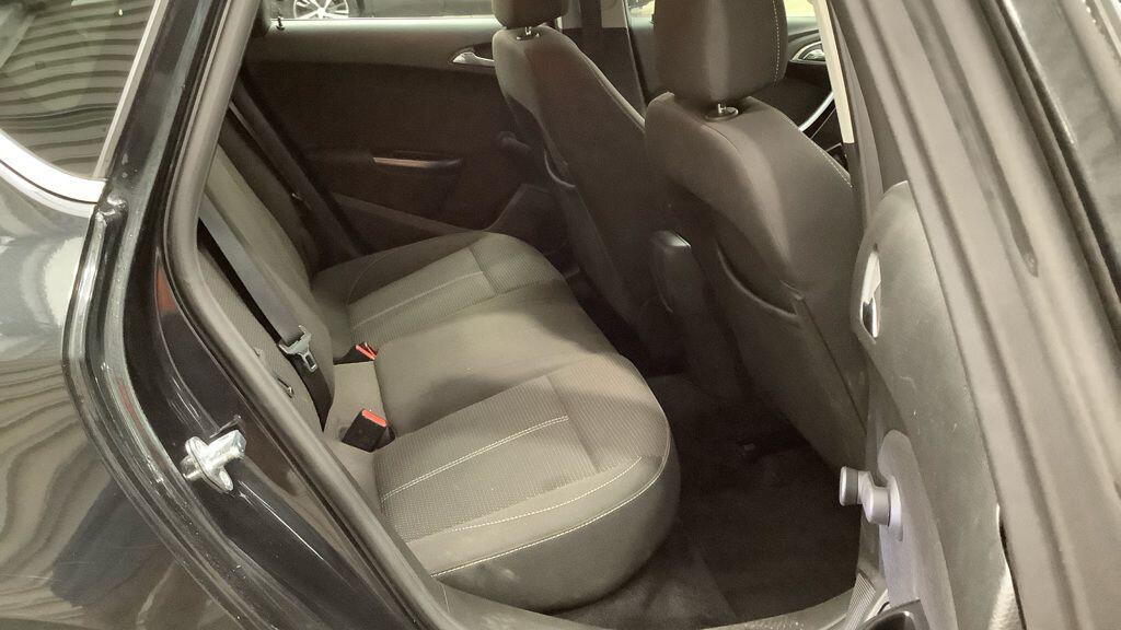 Used Vauxhall Astra for sale - 76472186: Photo 8