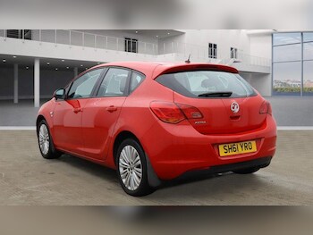 Used Vauxhall Astra 2011 for sale - 76485885: Photo