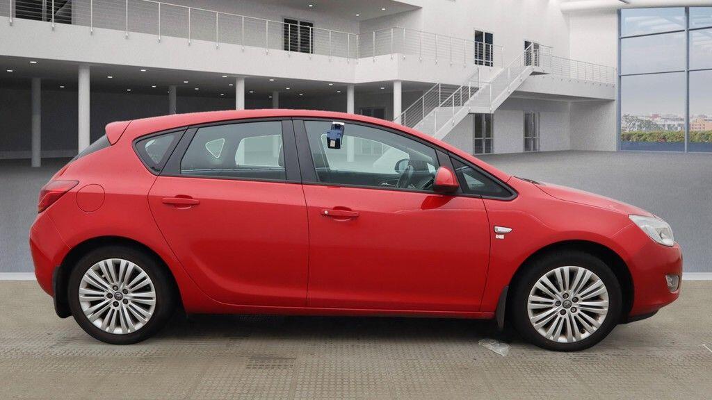 Used Vauxhall Astra for sale - 76485885: Photo 5