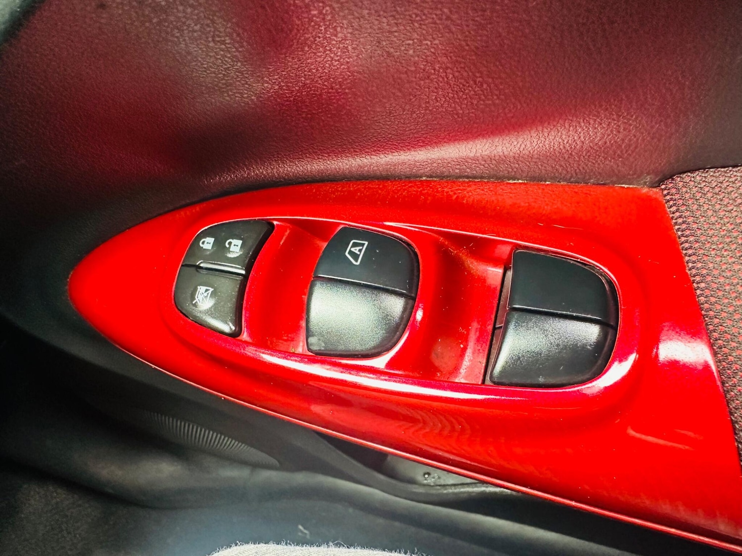 Used Nissan Juke 2013 for sale - 76307384: Photo 34