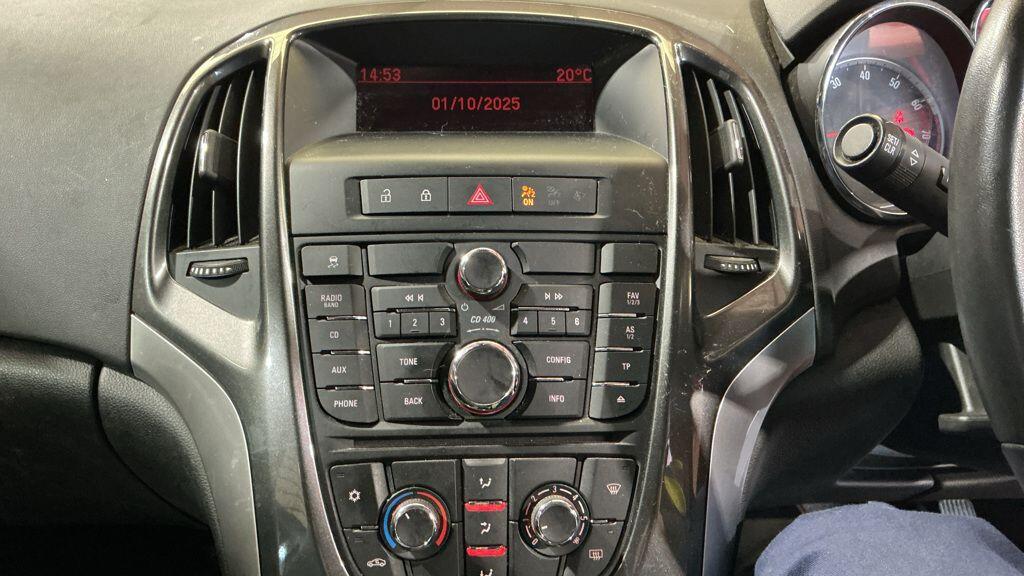 Used Vauxhall Astra 2013 for sale - 76213825: Photo 11