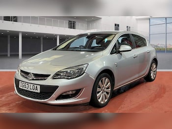 Used Vauxhall Astra 2013 for sale - 76213825: Photo