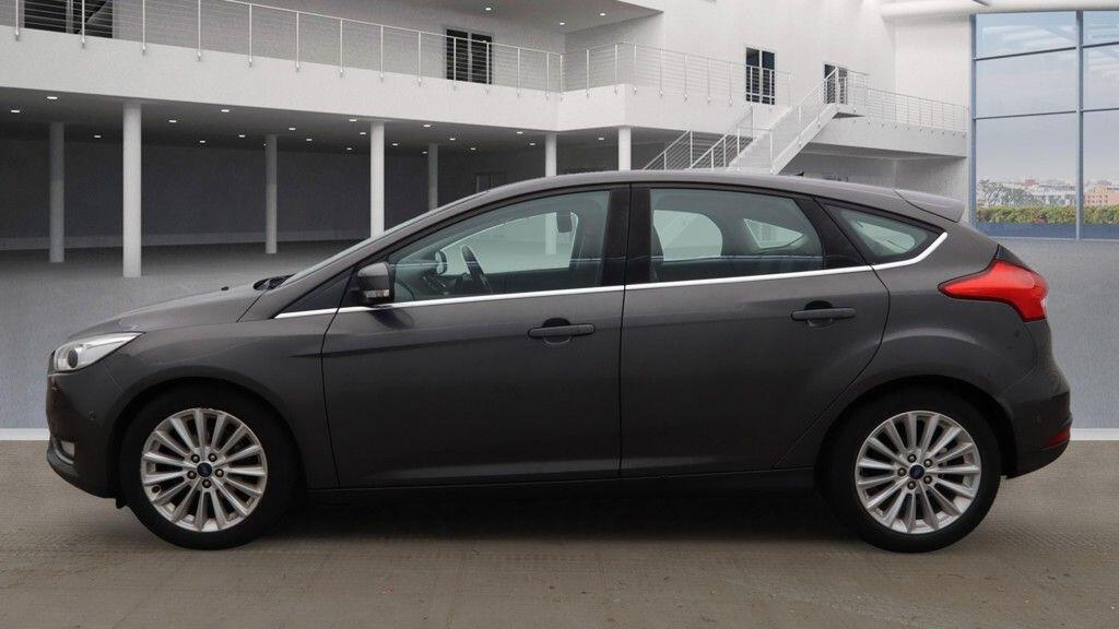 Used Ford Focus 2015 for sale - 76561302: Photo 1