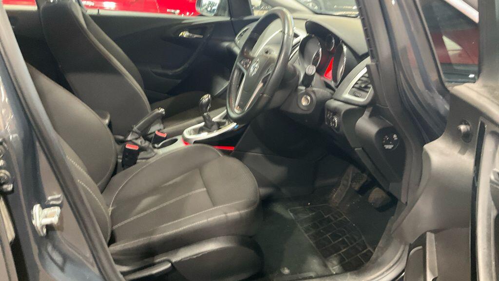 Used Vauxhall Astra 2014 for sale - 76122164: Photo 9