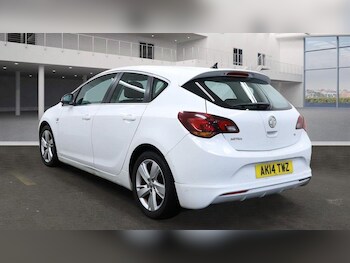 Used Vauxhall Astra 2014 for sale - 76485573: Photo