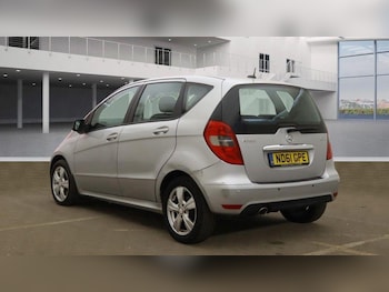 Used Mercedes-Benz A-Class 2011 for sale - 76036077: Photo