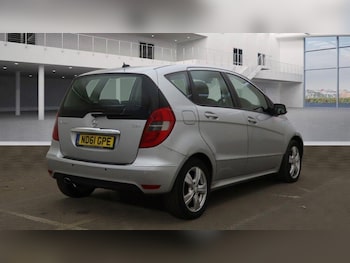 Used Mercedes-Benz A-Class 2011 for sale - 76036077: Photo