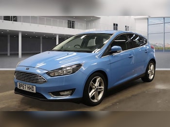 Used Ford Focus 2017 for sale - 76036076: Photo