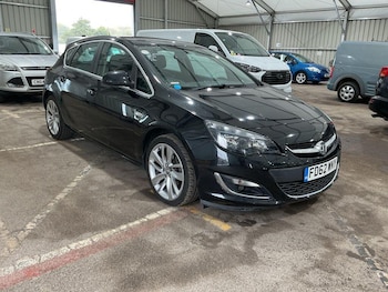 Vauxhall - Astra