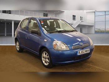 Used Toyota Yaris 2002 for sale - 76036053: Photo