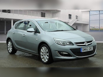 Used Vauxhall Astra 2012 for sale - 76036054: Photo