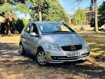 Used Mercedes-Benz A-Class 2009 for sale - 76036097: Photo