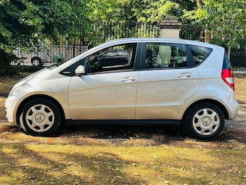 Used Mercedes-Benz A-Class 2009 for sale - 76036097: Photo