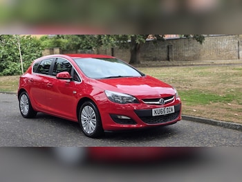 Vauxhall - Astra