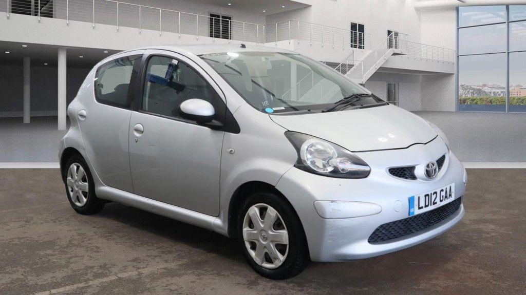 Used Toyota AYGO 2012 for sale - 76108385: Photo 1