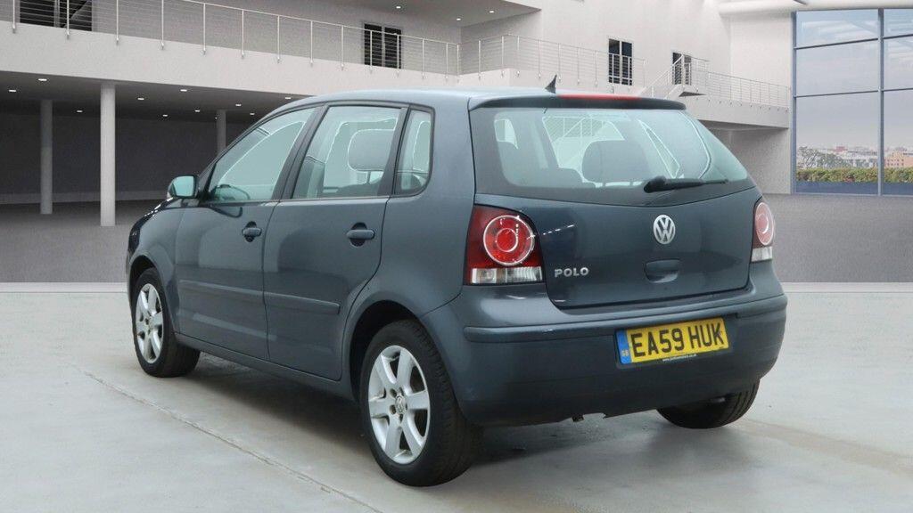 Used Volkswagen Polo 2009 for sale - 76735137: Photo 1