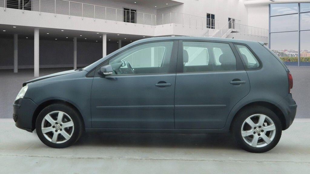 Used Volkswagen Polo 2009 for sale - 76735137: Photo 4