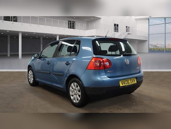 Used Volkswagen Golf 2006 for sale - 76036104: Photo