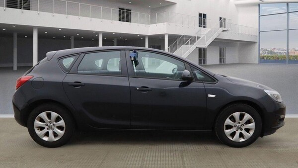 Used Vauxhall Astra 2015 for sale - 76214947: Photo 5