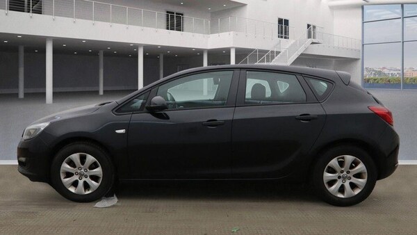 Used Vauxhall Astra 2015 for sale - 76214947: Photo 6