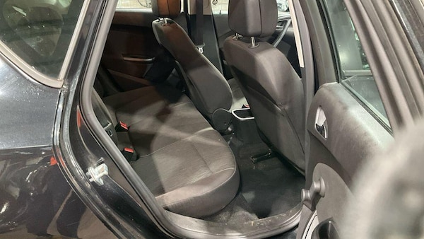 Used Vauxhall Astra 2015 for sale - 76214947: Photo 8