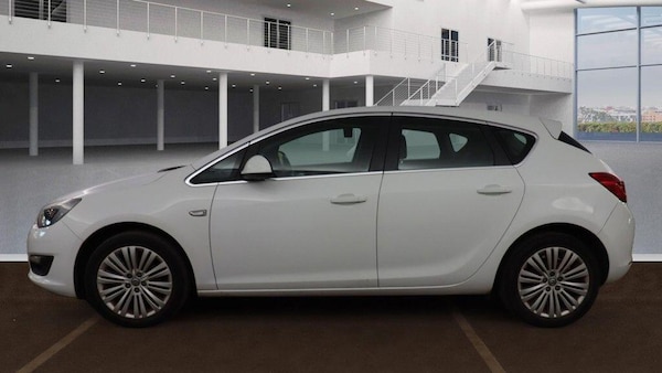 Used Vauxhall Astra 2015 for sale - 76226540: Photo 6