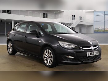 Used Vauxhall Astra 2012 for sale - 76484576: Photo