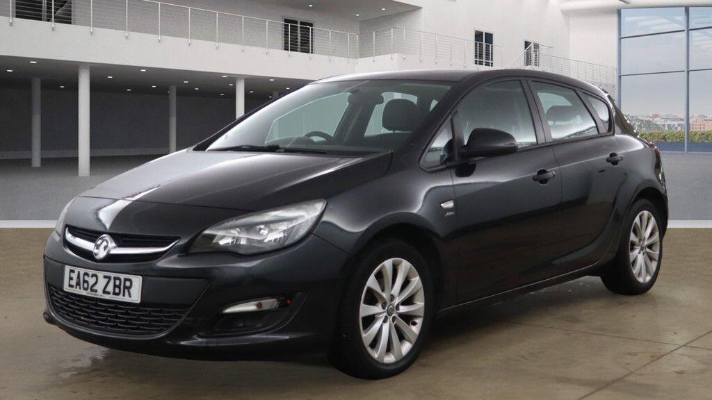 Used Vauxhall Astra for sale - 76484576: Photo 2