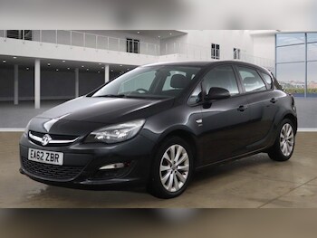 Used Vauxhall Astra 2012 for sale - 76484576: Photo