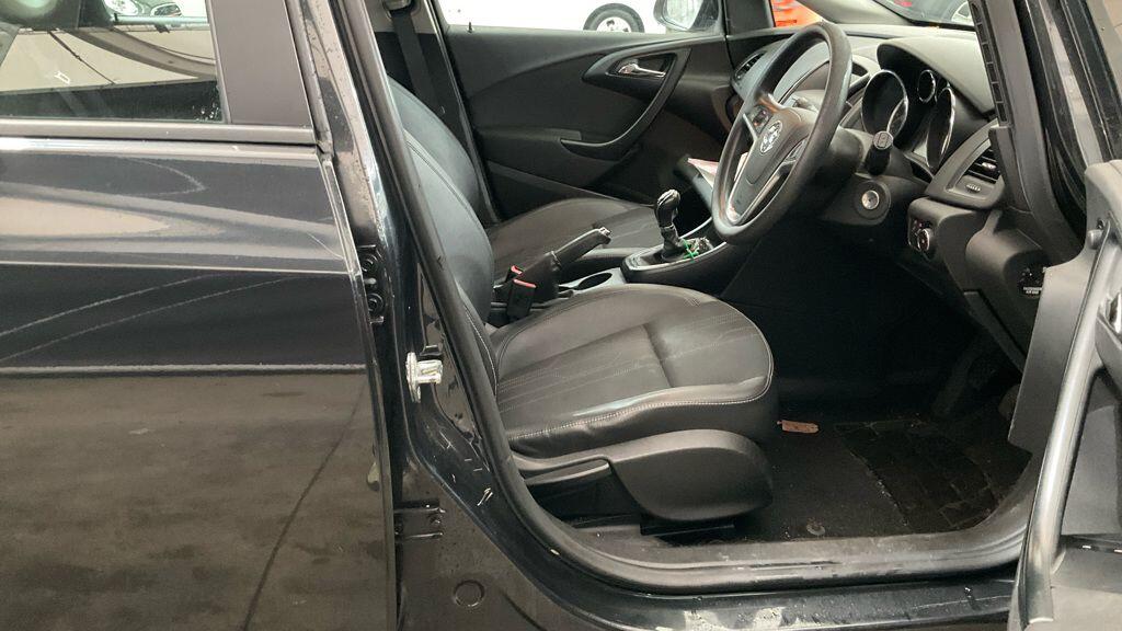 Used Vauxhall Astra for sale - 76484576: Photo 9