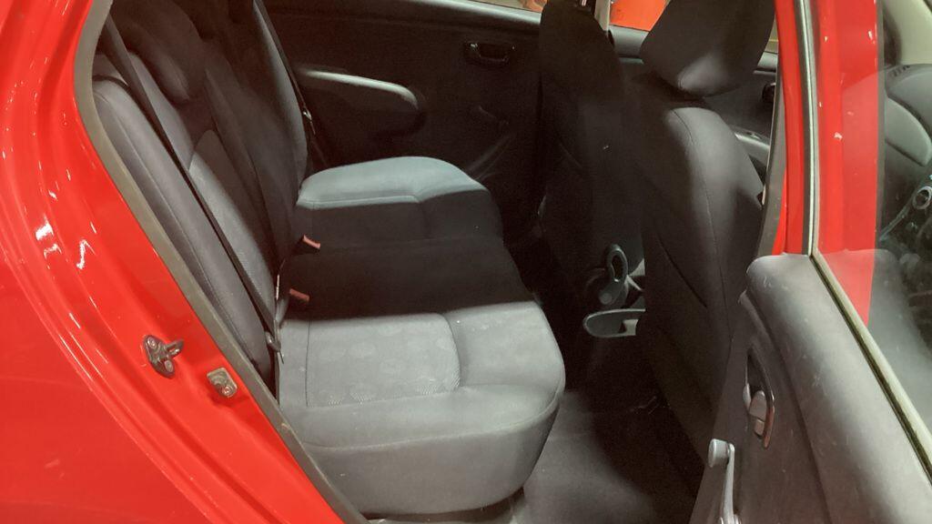 Used Hyundai i10 for sale - 76472710: Photo 8