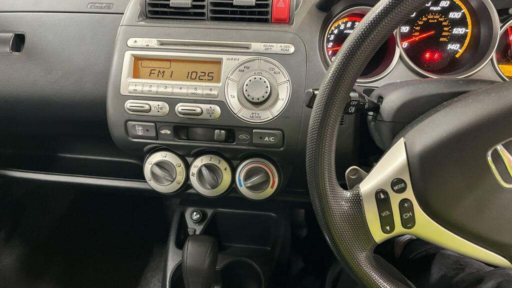 Used Honda Jazz 2007 for sale - 76381362: Photo 11