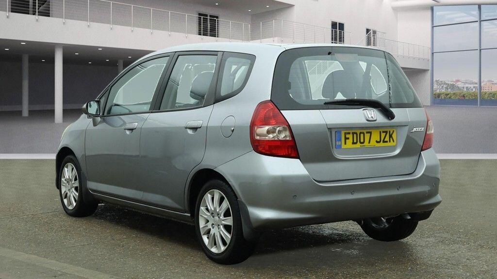 Used Honda Jazz 2007 for sale - 76381362: Photo 3