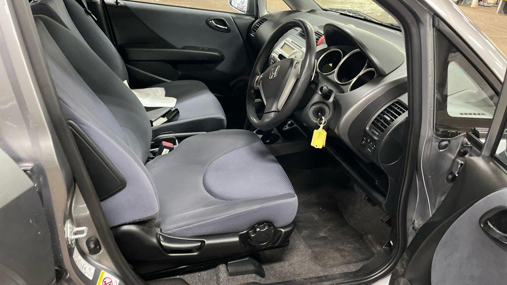 Used Honda Jazz 2007 for sale - 76381362: Photo 9