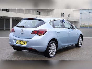 Used Vauxhall Astra 2010 for sale - 76295848: Photo 4