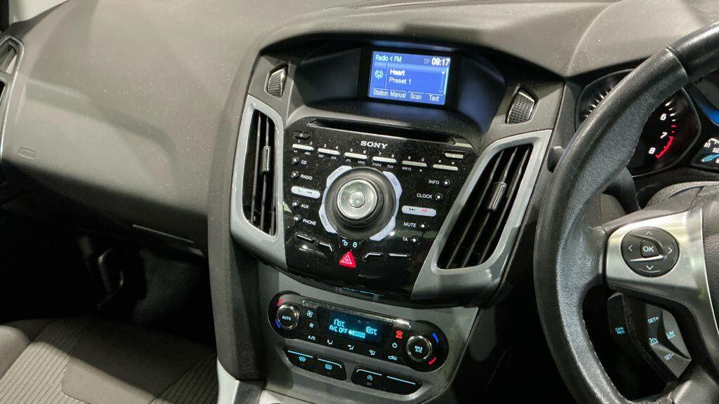 Used Ford Focus 2012 for sale - 76294887: Photo 11