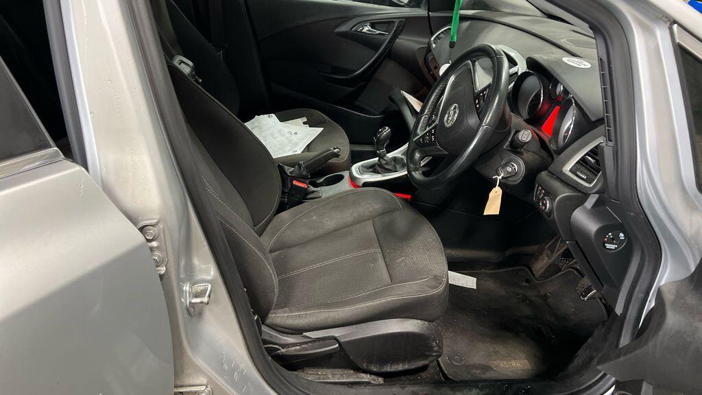 Used Vauxhall Astra 2014 for sale - 76485312: Photo 9