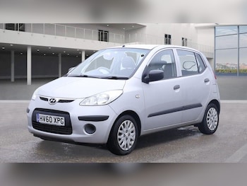 Used Hyundai i10 2010 for sale - 76108358: Photo 2