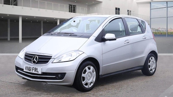 Used Mercedes-Benz A-Class 2011 for sale - 76227057: Photo 2