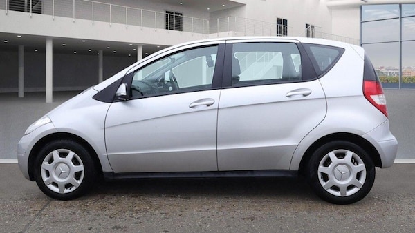 Used Mercedes-Benz A-Class 2011 for sale - 76227057: Photo 6