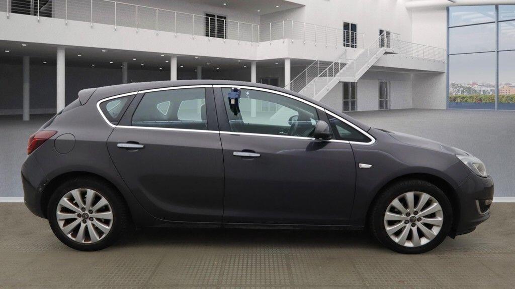 Used Vauxhall Astra for sale - 76473780: Photo 5