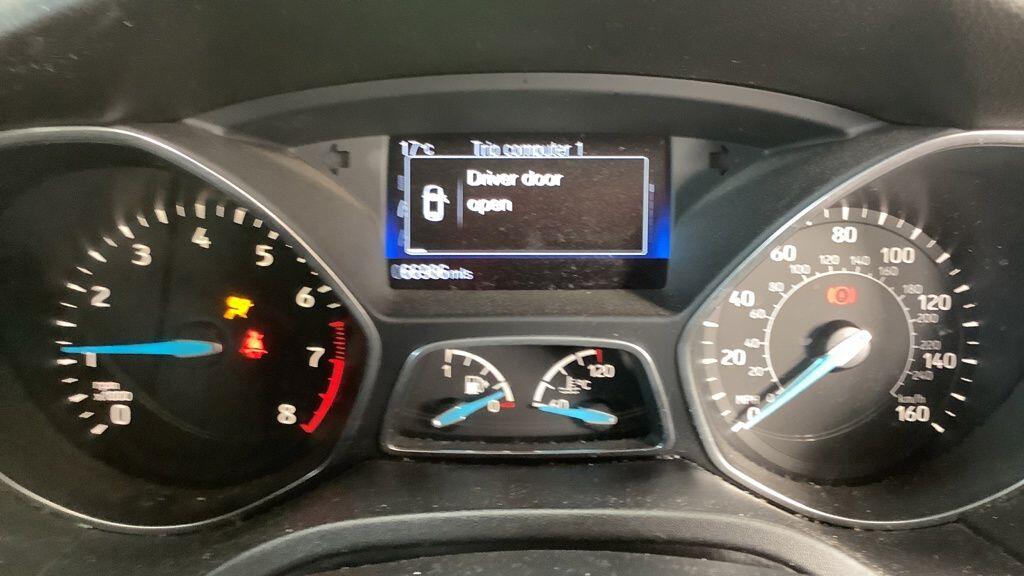 Used Ford Focus 2017 for sale - 76318007: Photo 10