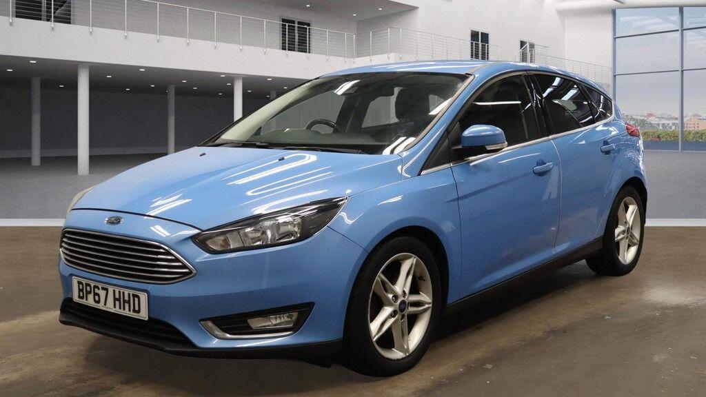 Used Ford Focus 2017 for sale - 76318007: Photo 2