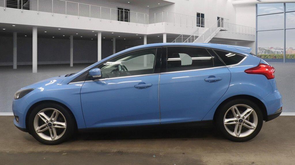 Used Ford Focus 2017 for sale - 76318007: Photo 6