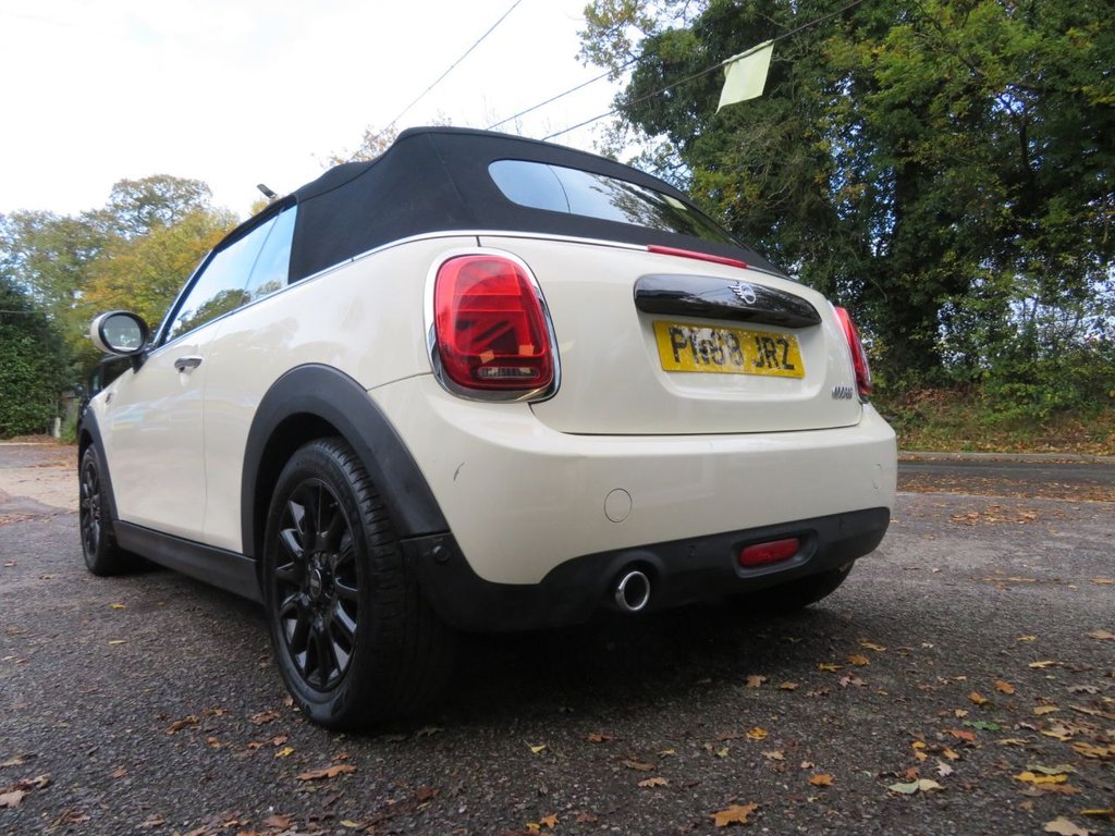 Used MINI Convertible 2018 for sale - 77192959: Photo 11