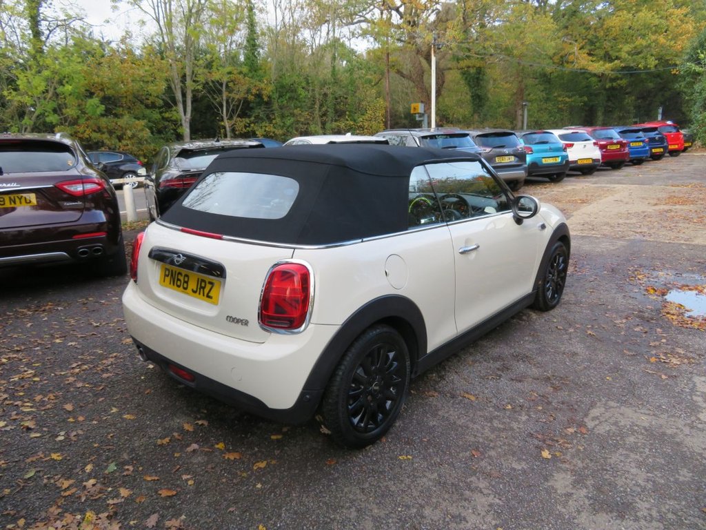 Used MINI Convertible 2018 for sale - 77192959: Photo 17