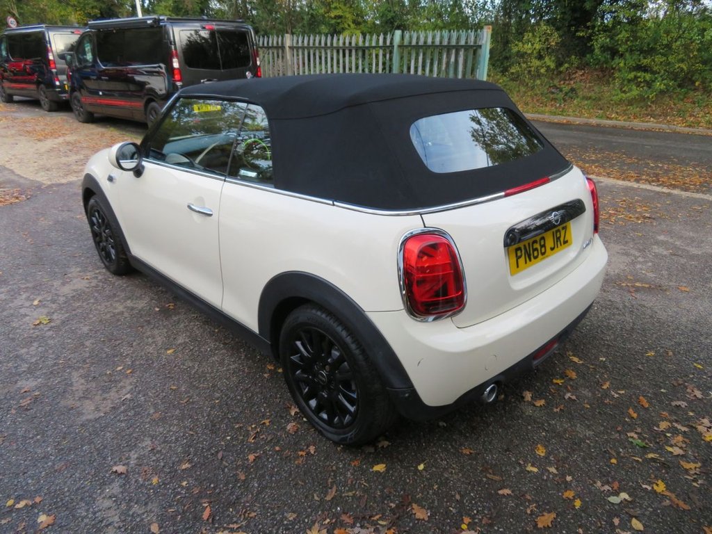 Used MINI Convertible 2018 for sale - 77192959: Photo 19
