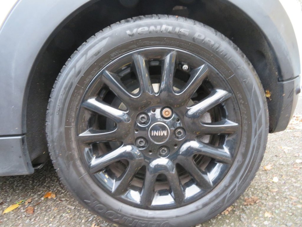 Used MINI Convertible 2018 for sale - 77192959: Photo 22