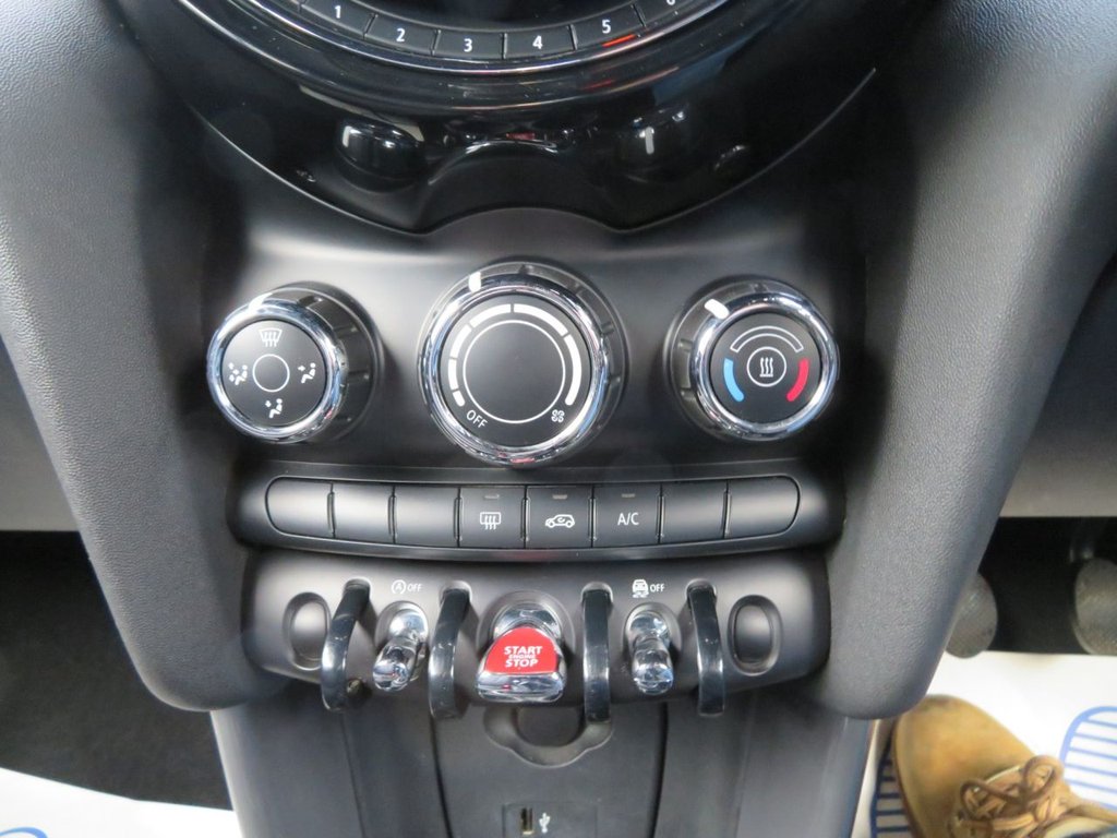 Used MINI Convertible 2018 for sale - 77192959: Photo 30