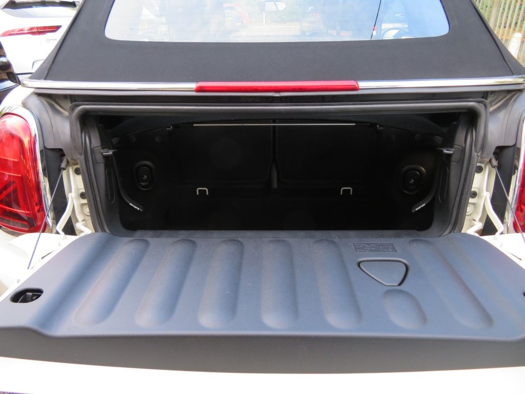 Used MINI Convertible 2018 for sale - 77192959: Photo 39